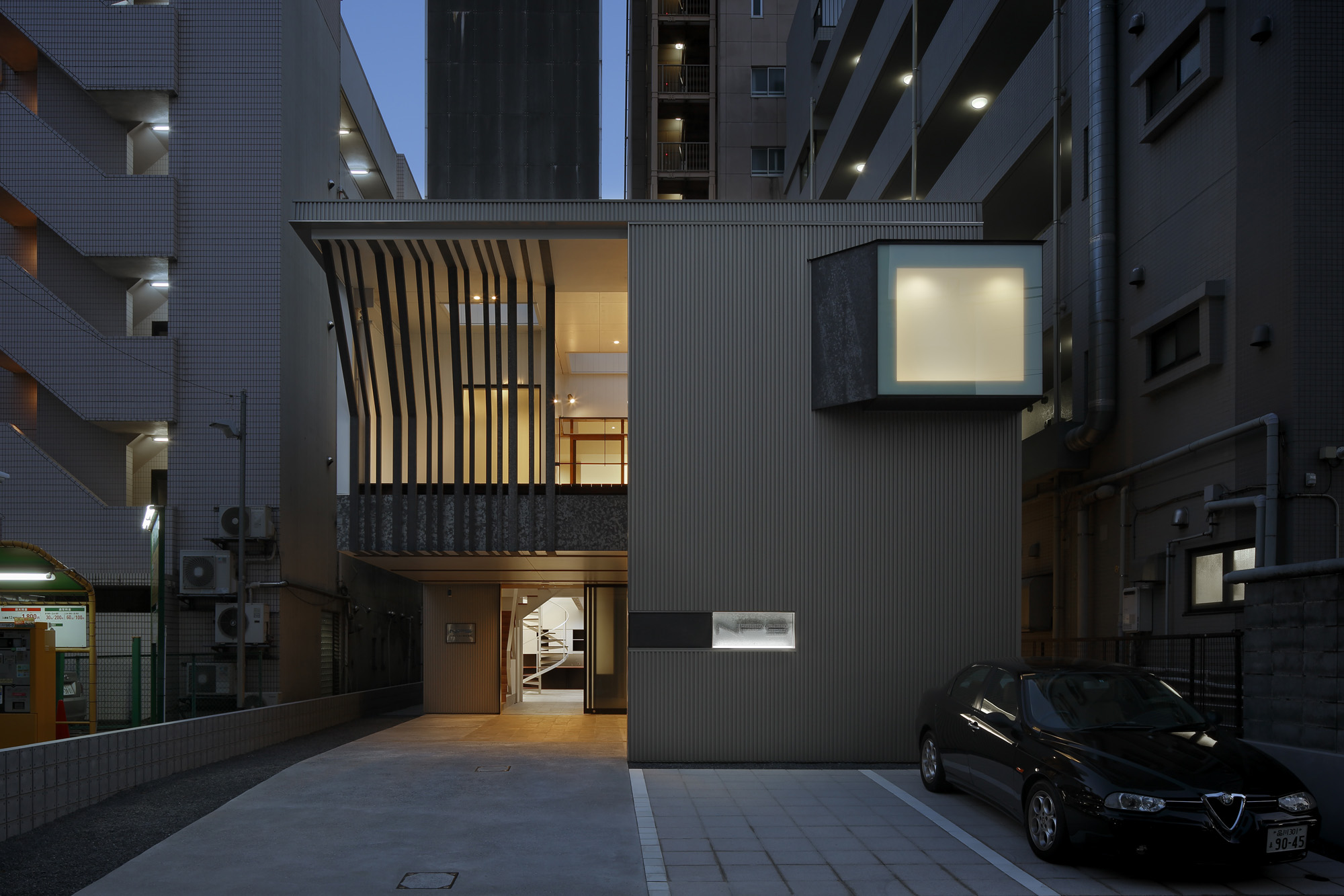 正方形2個分480×240